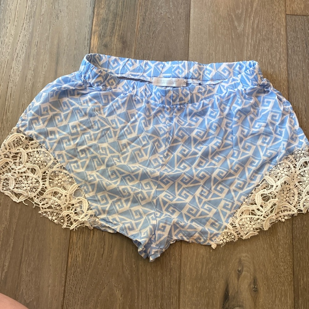 Women’s Blue and White Shorts in Size Size 12